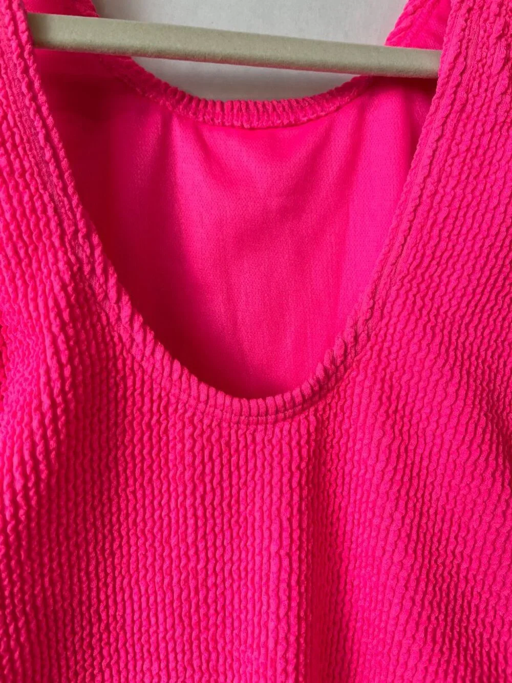 Girl - 4& 5 - NWT Limeapple Ester Crinkle One Piece Swimsuit in Lipstick Pink